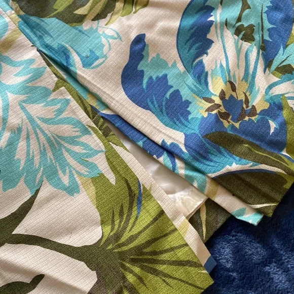 Ann Taylor Loft Floral Skirt - Picture 3 of 4